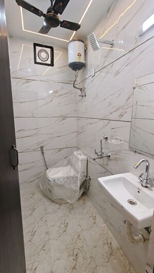 Bathroom in 2 BHK Builder Floor at Malviya Nagar – for Rent