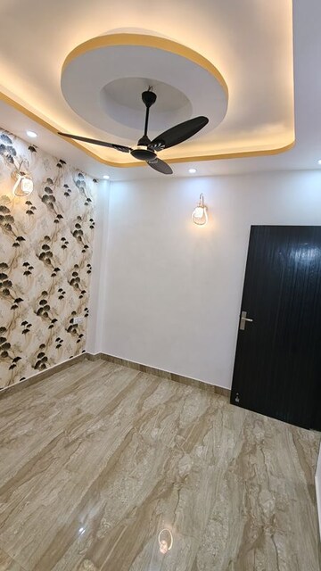 Room in 2 BHK Builder Floor at Malviya Nagar – for Rent