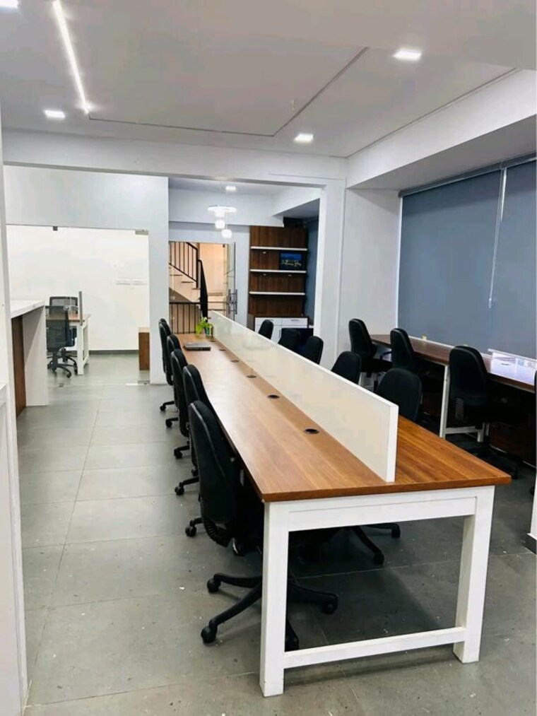 Team Area, sector 63 Commercial Office Space 1200 Sq.Ft. In Sector 63 Noida 10066825