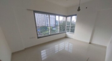 Room in 3 BHK Apartment at Imperia Apartment, Tardeo – for Sale