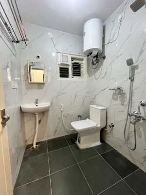 Team Area in 1 BHK Builder Floor at Koramangala – for Rent