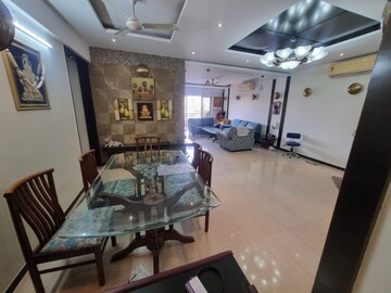 Team Area in 4 BHK Apartment at Sovereign Apartments, Kalyani Nagar – for Sale