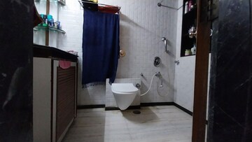 Bathroom in 3 BHK Apartment at Aster Tower, Goregaon East – for Rent
