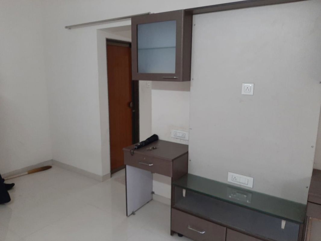 3 BHK Apartment For Rent in Gemstar Symphony