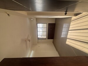 Room in 3 BHK Apartment at Man Shanti Sadan, Bandra West – for Rent