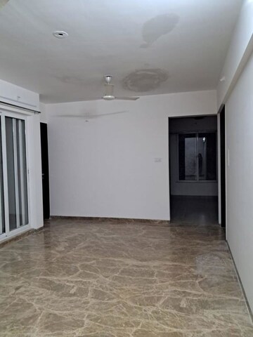 Room in 3 BHK Apartment at Erandwane – for Rent
