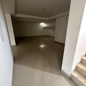 Furnished Amenities in 5 BHK Villa at Emaar Marbella, Sector 66 – for Rent