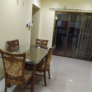 Living Room in 3 BHK Apartment at Bharat Kunj CHS, Ideal Colony – for Rent