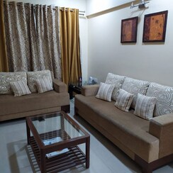 3 BHK + Servant Room,Extra Room Apartment For Rent in Bharat Kunj CHS