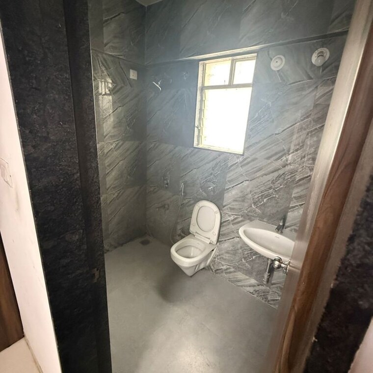 Bathroom, kolte-patil-24k-stargaze 2 Bedroom 830 Sq.Ft. Apartment In Bavdhan Pune 10067002