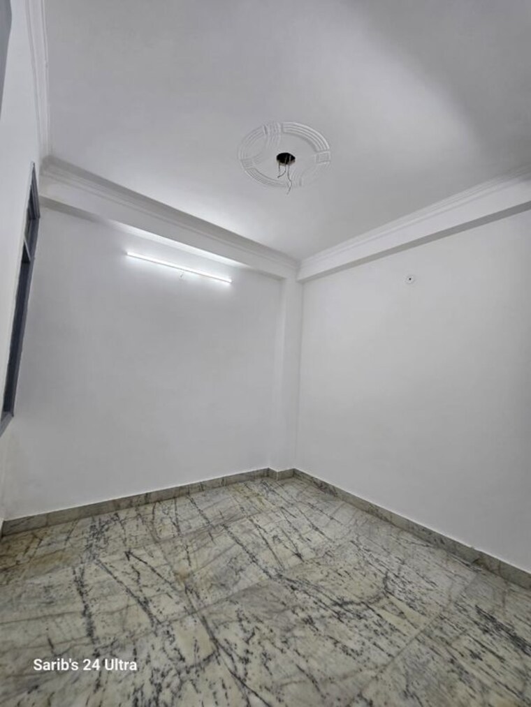 Room, jogabai extension 2 Bedroom 450 Sq.Ft. Apartment In Jogabai Extension Delhi 10067003