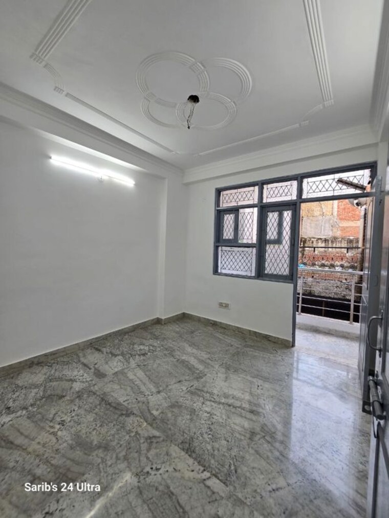 Room, jogabai extension 2 Bedroom 450 Sq.Ft. Apartment In Jogabai Extension Delhi 10067003
