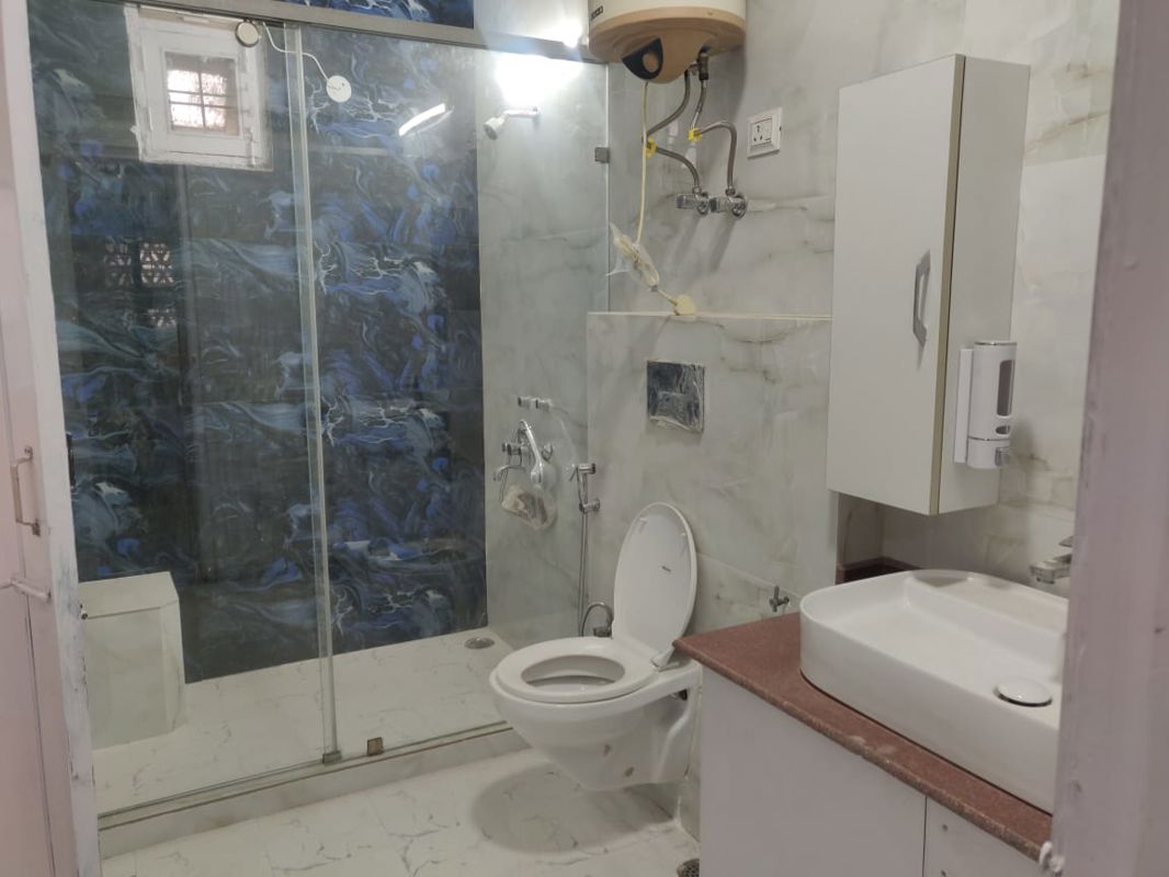 3 BHK + Pooja Room 1500 Sq.Ft. Builder Floor in RWA Apartments