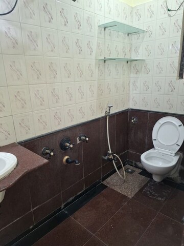 Bathroom in 2 BHK Apartment at Rishabh Towers, Prabhadevi – for Rent