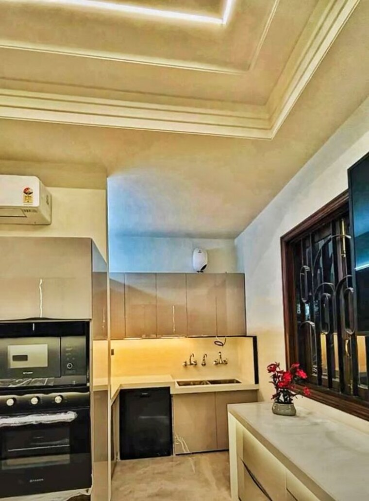 Kitchen, vidhyut nagar 5 Bedroom 6000 Sq.Ft. Independent House In Vidhyut Nagar Jaipur 10067083