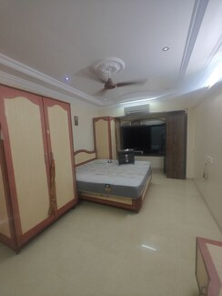 2 BHK Apartment For Rent in Sea Breeze Tower