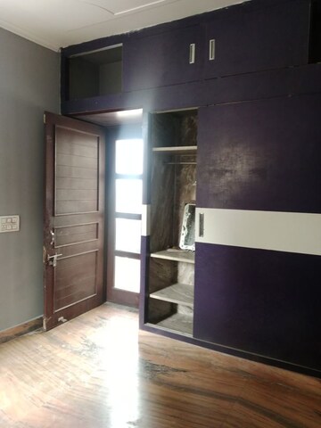 Furnished Amenities in 2 BHK Builder Floor at Sector 18 – for Rent