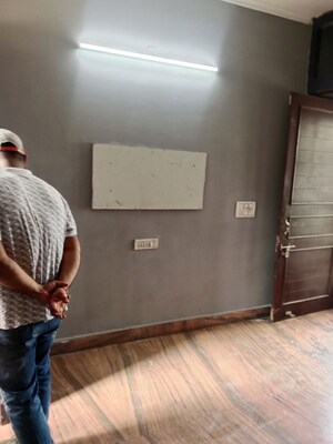 Master Bedroom in 2 BHK Builder Floor at Sector 18 – for Rent