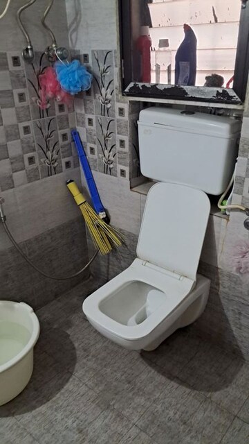 Master Bedroom in 3 BHK Apartment at Vasai West – for Sale