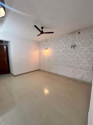 Room in 2 BHK Apartment at Alphacorp Gurgaon One 84, Sector 84 – for Rent