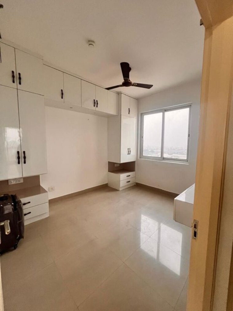 Team Area, alphacorp-gurgaon-one-84 2 Bedroom 1270 Sq.Ft. Apartment In Sector 84 Gurgaon 10067118