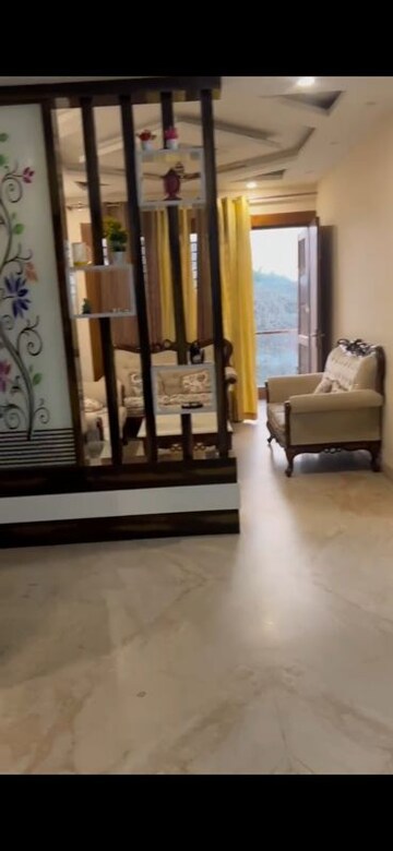 Living Room in 3 BHK Builder Floor at DLF Centre Point, Sector 11 – for Sale