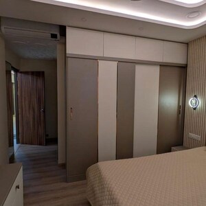 Room in 3 BHK Apartment at Kr Puram – for Sale