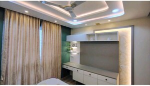 Room in 3 BHK Apartment at Kr Puram – for Sale