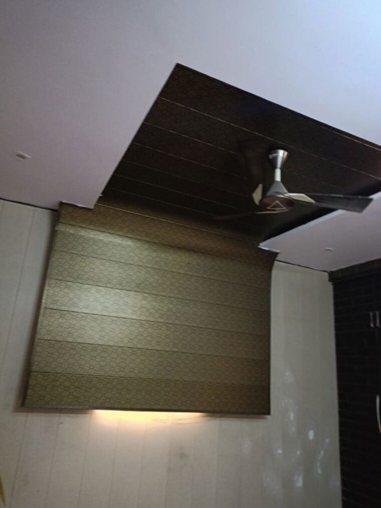 Room, sector 10 3 Bedroom 1800 Sq.Ft. Builder Floor In Sector 10 Faridabad 8580451