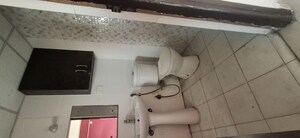 Master Bedroom in 2 BHK Apartment at Supertech Cape Town, Sector 74 – for Rent