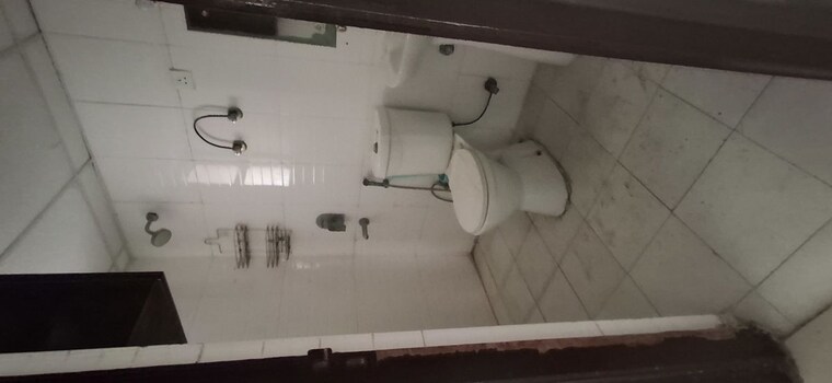 Bathroom, supertech-cape-town 2 Bedroom 930 Sq.Ft. Apartment In Sector 74 Noida 10067179
