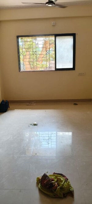 Room in 2 BHK Apartment at Air India Colony, Nerul – for Rent