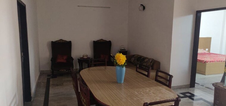 Bedroom, yatharth-delhi-heights 3 Bedroom 500 Sq.Yd. Apartment In Zone P ii Delhi 10067260