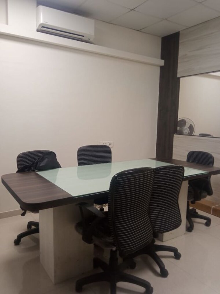 Team Area, satra-plaza Commercial Office Space 1650 Sq.Ft. In Vashi Sector 19d Navi Mumbai 10067356