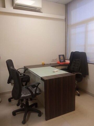 Team Area in  Office Space at Satra Plaza, Vashi Sector 19d – for Rent