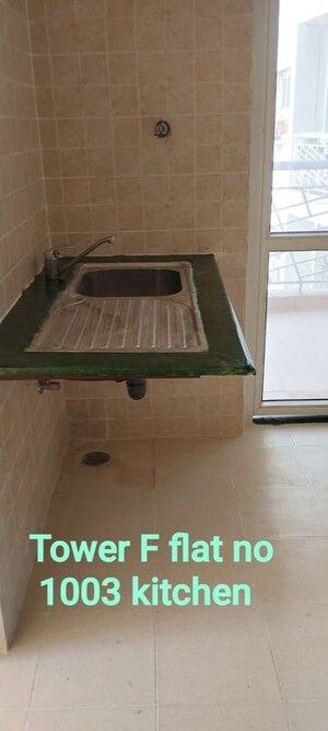 Kitchen in 2 BHK Apartment at BPTP Princess Park, Sector 86 – for Sale