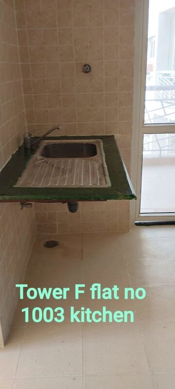 Kitchen in 2 BHK Apartment at BPTP Princess Park, Sector 86 – for Sale