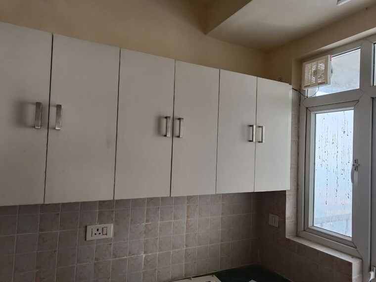 Kitchen, bptp-park-grandeura 3 Bedroom 1378 Sq.Ft. Apartment In Sector 82 Faridabad 10067479