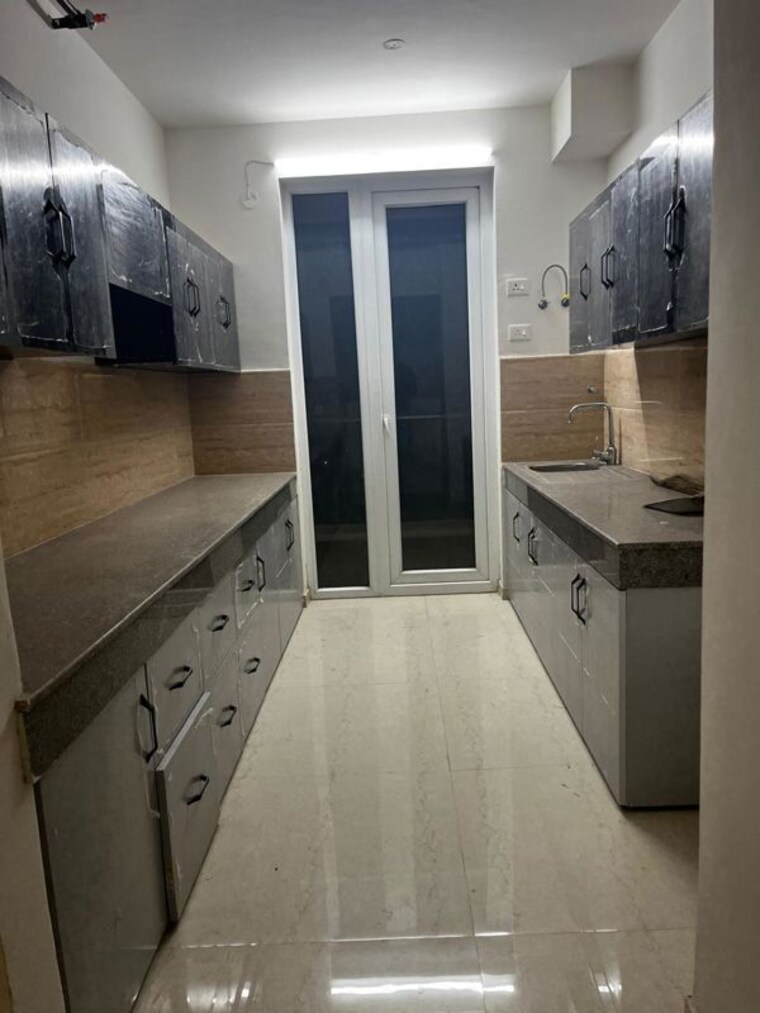 Kitchen, omaxe-royal-residency-faridabad 3 Bedroom 1925 Sq.Ft. Apartment In Sector 79 Faridabad 10067569