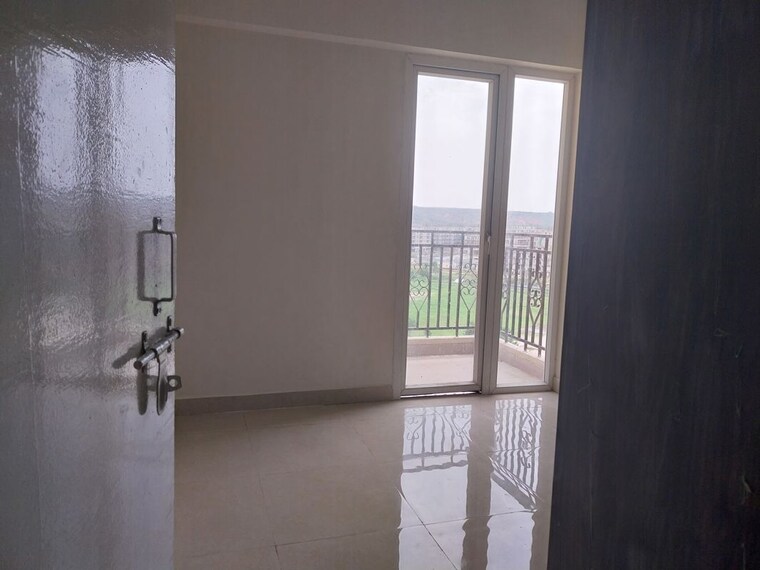 Room, signature-global-golf-greens 3 Bedroom 728 Sq.Ft. Apartment In Sector 79 Gurgaon 10067585