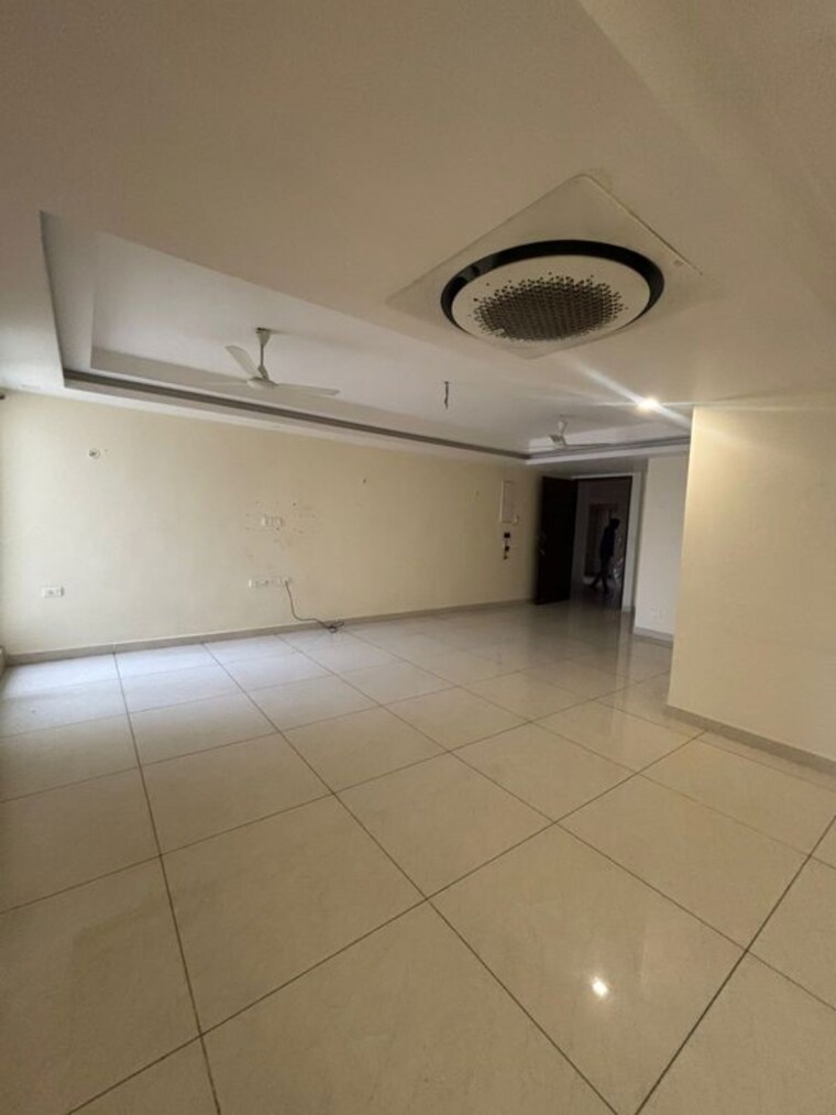 Bathroom, pardos-okas-enclave 3 Bedroom 1560 Sq.Ft. Apartment In Sushant Golf City Lucknow 10067602