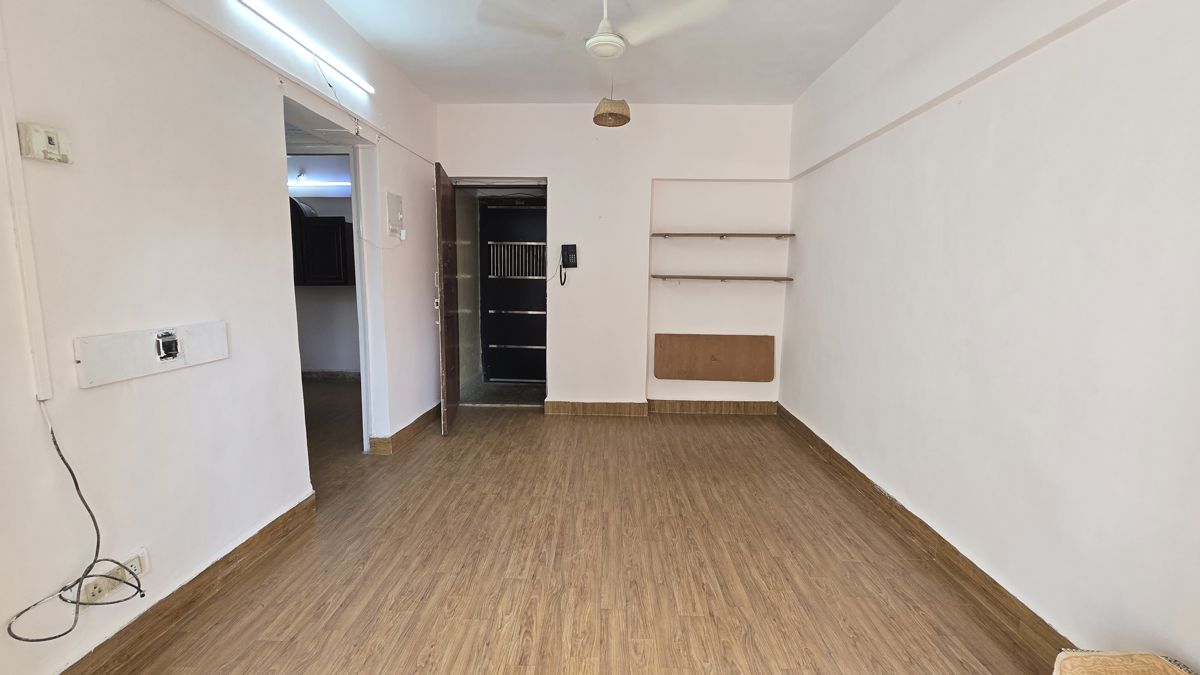 1 BHK Apartment For Rent in La Chapelle Apartment