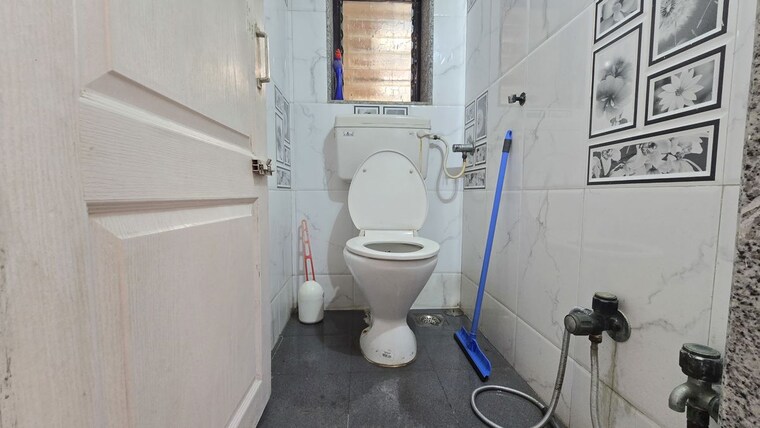 Bathroom, la-chapelle-apartment 1 Bedroom 600 Sq.Ft. Apartment In Malad West Mumbai 10067616