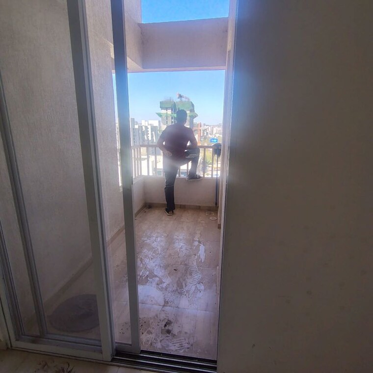 Balcony, jhamtani-vision-ace-phase-1 3 Bedroom 812 Sq.Ft. Apartment In Tathawade Pune 10067664