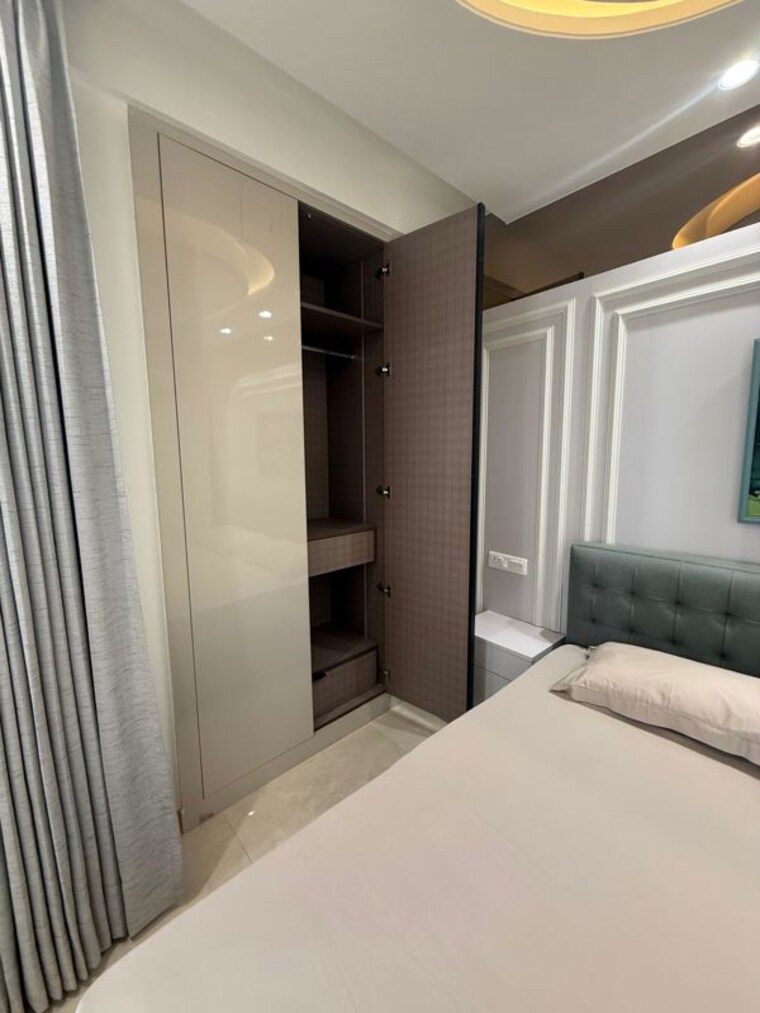 undefined, alaknanda-maxxus-eden-estate 3 Bedroom 245 Sq.Yd. Apartment In Ghazipur Zirakpur 10067722