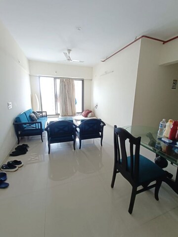 Team Area in 2 BHK Apartment at Kanakia Levels, Malad East – for Rent