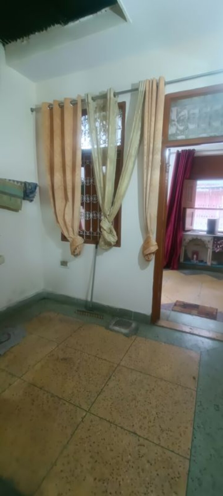 Living Room, rohini sector 8 1 Bedroom 550 Sq.Ft. Builder Floor In Rohini Sector 8 Delhi 10067765