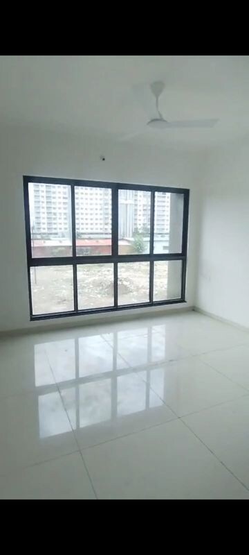 Room in 3 BHK Apartment at Anandtara Iris Residences, Mundhwa – for Sale