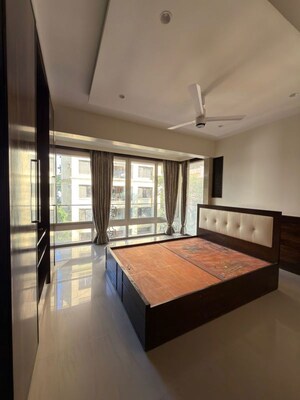 Bedroom in 4 BHK Apartment at Rama Krishna, Khar West – for Rent