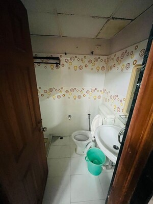 Bathroom in 3 BHK Apartment at Prahlad Nagar – for Rent